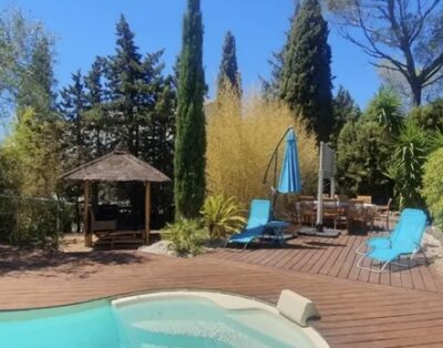 Villa climatisée avec piscine privée à Saint-Raphaël – 9 couchages